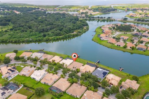 Villa ou maison à vendre à Kissimmee, Floride: 4 chambres, 253.07 m2 № 2280596 - photo 7