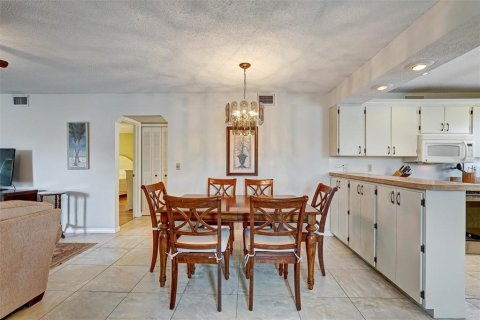 Condominio en venta en Bradenton, Florida, 2 dormitorios, 112.32 m2 № 2111292 - foto 7