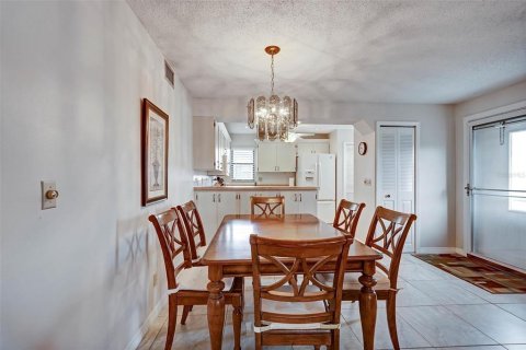 Condominio en venta en Bradenton, Florida, 2 dormitorios, 112.32 m2 № 2111292 - foto 8