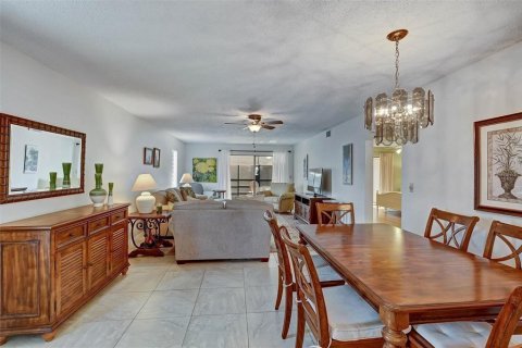 Condominio en venta en Bradenton, Florida, 2 dormitorios, 112.32 m2 № 2111292 - foto 9
