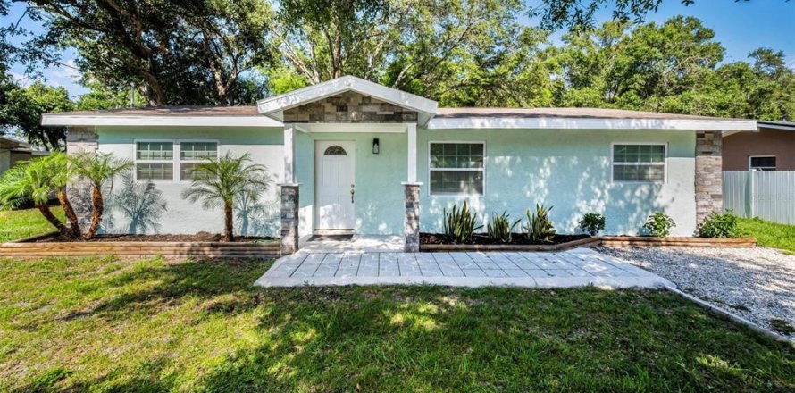 Villa ou maison à Clearwater, Floride 3 chambres, 104.79 m2 № 1805400