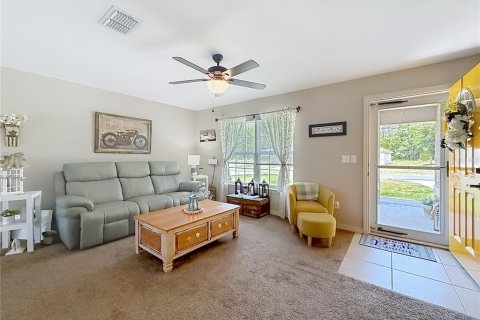 House in Ocala, Florida 3 bedrooms, 124.02 sq.m. № 2218536 - photo 5