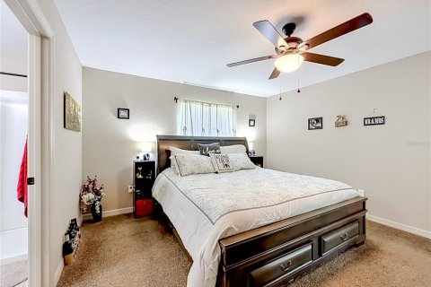 House in Ocala, Florida 3 bedrooms, 124.02 sq.m. № 2218536 - photo 11
