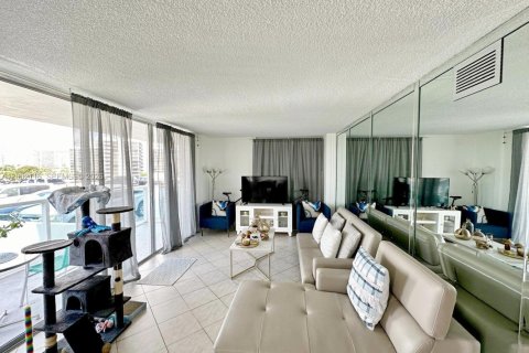 Copropriété à vendre à Hollywood, Floride: 3 chambres, 144.28 m2 № 2170305 - photo 3