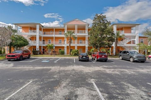 Condo in Davenport, Florida, 2 bedrooms  № 2196752 - photo 2