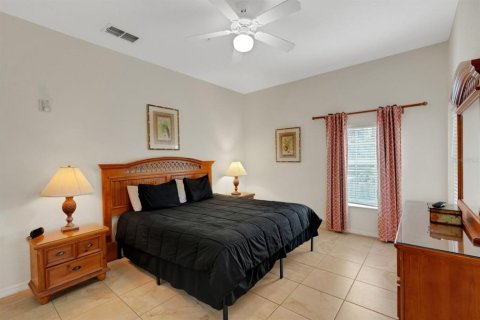 Condo in Davenport, Florida, 2 bedrooms  № 2196752 - photo 25