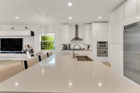 Casa en venta en Parkland, Florida, 5 dormitorios, 383.13 m2 № 2434152 - foto 12