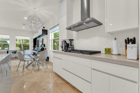 Casa en venta en Parkland, Florida, 5 dormitorios, 383.13 m2 № 2434152 - foto 15