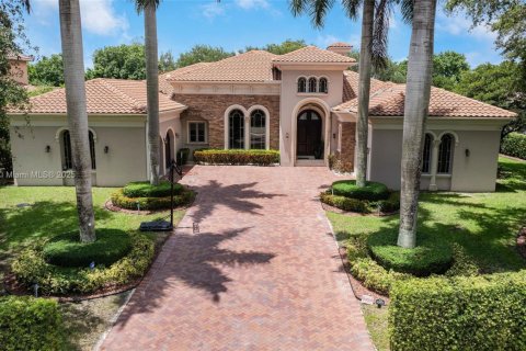 House in Weston, Florida 5 bedrooms, 481.14 sq.m. № 1850487 - photo 30
