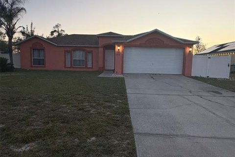 Casa en venta en Deltona, Florida, 3 dormitorios, 125.6 m2 № 2123762 - foto 10
