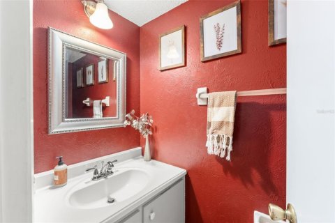 House in Longwood, Florida 3 bedrooms, 179.12 sq.m. № 2396391 - photo 27