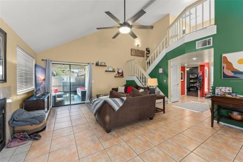House in Longwood, Florida 3 bedrooms, 179.12 sq.m. № 2396391 - photo 18