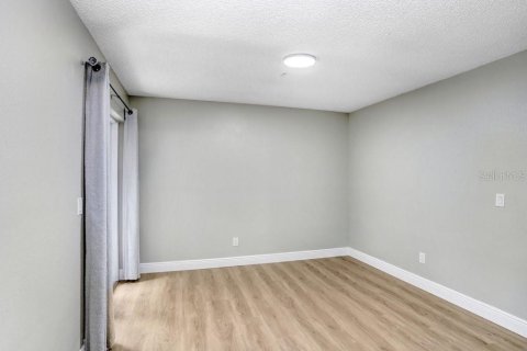Villa ou maison à vendre à Tampa, Floride: 4 chambres, 216.18 m2 № 1911859 - photo 10