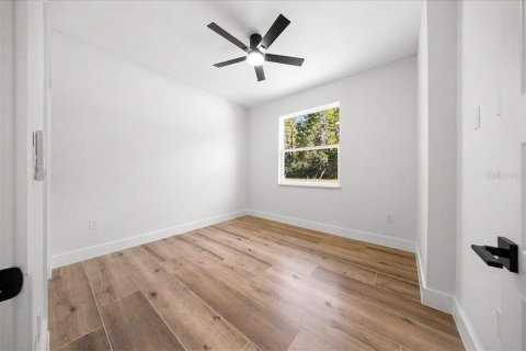 House in Ocala, Florida 4 bedrooms, 190.73 sq.m. № 2158055 - photo 24