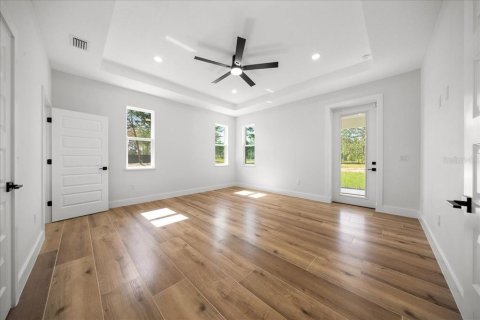 House in Ocala, Florida 4 bedrooms, 190.73 sq.m. № 2158055 - photo 19