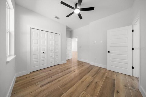 House in Ocala, Florida 4 bedrooms, 190.73 sq.m. № 2158055 - photo 29