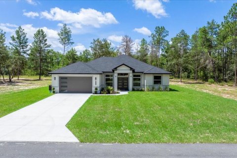 House in Ocala, Florida 4 bedrooms, 190.73 sq.m. № 2158055 - photo 2