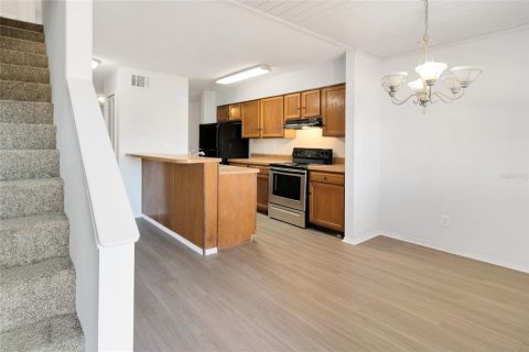 Adosado en alquiler en Kissimmee, Florida, 2 dormitorios, 104.05 m2 № 1913935 - foto 5