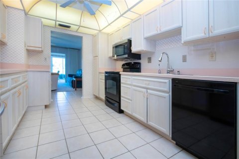 Casa en venta en Sun City Center, Florida, 2 dormitorios, 156.63 m2 № 1815300 - foto 24