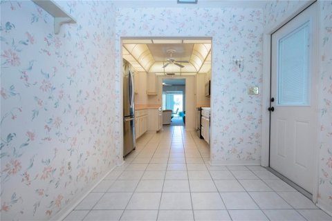 Casa en venta en Sun City Center, Florida, 2 dormitorios, 156.63 m2 № 1815300 - foto 21