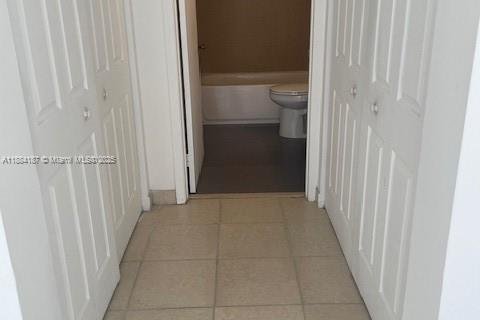 Copropriété à louer à Hollywood, Floride: 2 chambres, 98.48 m2 № 1930979 - photo 8