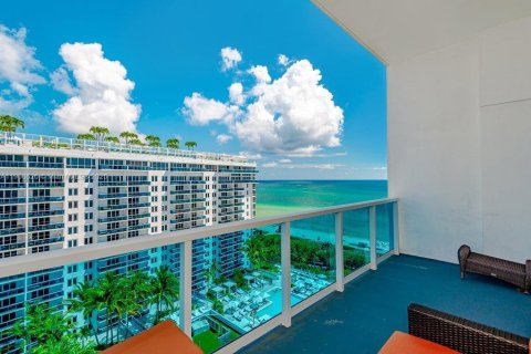 Condominio en venta en Miami Beach, Florida, 1 dormitorio, 83.61 m2 № 2012353 - foto 28