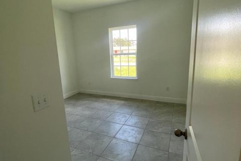 Villa ou maison à vendre à Citrus Springs, Floride: 4 chambres, 146.79 m2 № 1545307 - photo 13