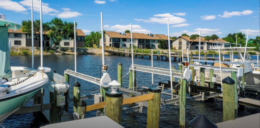 Condo à Jensen Beach, Floride, 2 chambres № 1127734