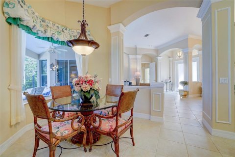 Villa ou maison à vendre à Lakewood Ranch, Floride: 3 chambres, 231.33 m2 № 2407138 - photo 16