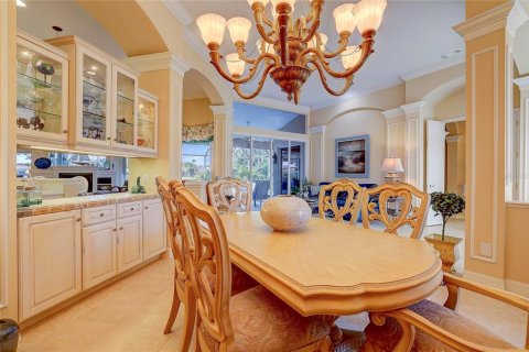 Villa ou maison à vendre à Lakewood Ranch, Floride: 3 chambres, 231.33 m2 № 2407138 - photo 10