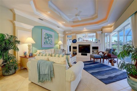 Villa ou maison à vendre à Lakewood Ranch, Floride: 3 chambres, 231.33 m2 № 2407138 - photo 18
