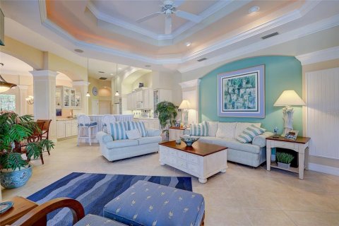 Villa ou maison à vendre à Lakewood Ranch, Floride: 3 chambres, 231.33 m2 № 2407138 - photo 21