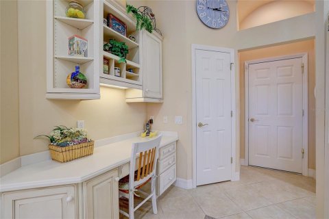 Villa ou maison à vendre à Lakewood Ranch, Floride: 3 chambres, 231.33 m2 № 2407138 - photo 11