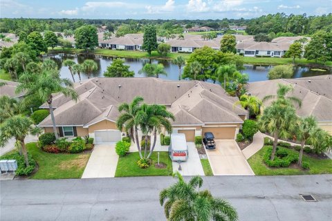 Condominio en venta en Sun City Center, Florida, 2 dormitorios, 90.49 m2 № 1884774 - foto 1