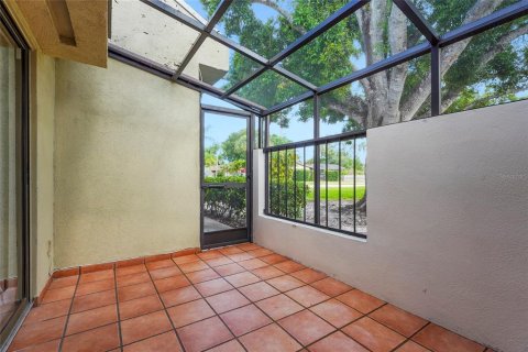 Condo in Sarasota, Florida, 2 bedrooms  № 2195744 - photo 30