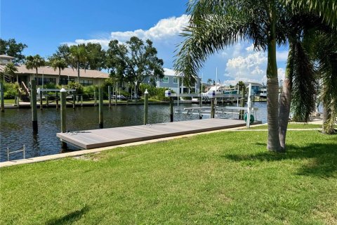 Casa en venta en Palmetto, Florida, 3 dormitorios, 181.53 m2 № 1870127 - foto 4