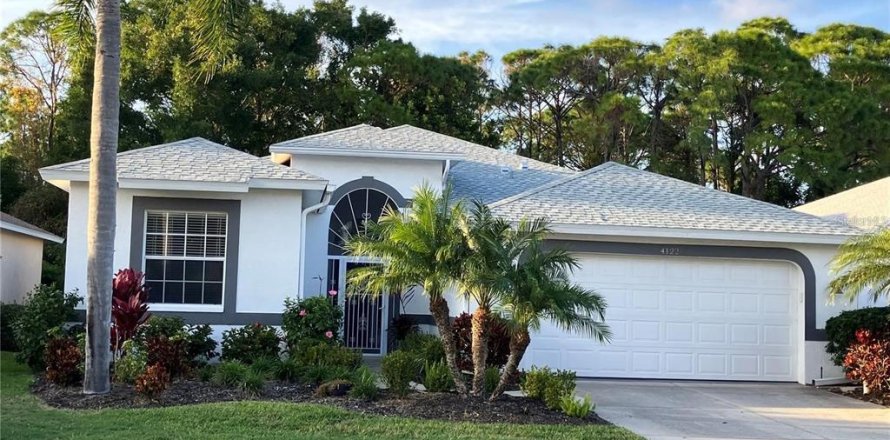 Casa en Sarasota, Florida 3 dormitorios, 181.16 m2 № 1675710