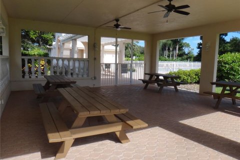 House in Sarasota, Florida 3 bedrooms, 181.16 sq.m. № 1675710 - photo 26