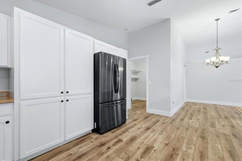 Villa ou maison à vendre à Englewood, Floride: 4 chambres, 185.25 m2 № 2424087 - photo 19