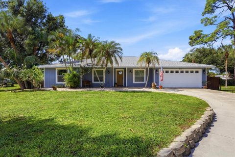 Villa ou maison à vendre à Englewood, Floride: 4 chambres, 185.25 m2 № 2424087 - photo 6