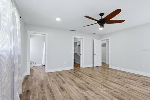 Villa ou maison à vendre à Englewood, Floride: 4 chambres, 185.25 m2 № 2424087 - photo 21