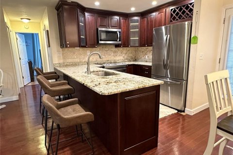Casa en alquiler en Safety Harbor, Florida, 4 dormitorios, 128.48 m2 № 1919326 - foto 6
