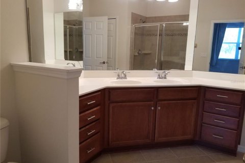 Touwnhouse à vendre à Sarasota, Floride: 3 chambres, 185.15 m2 № 1910612 - photo 11
