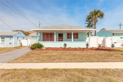 House in Daytona Beach, Florida 3 bedrooms, 151.71 sq.m. № 2097268