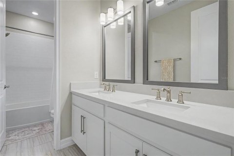 Villa ou maison à vendre à Lutz, Floride: 3 chambres, 198.53 m2 № 2315259 - photo 25