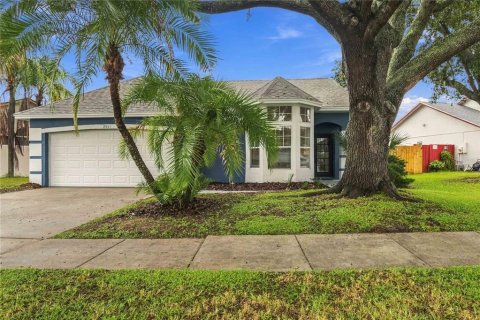 House in Kissimmee, Florida 3 bedrooms, 144.28 sq.m. № 2406259 - photo 26