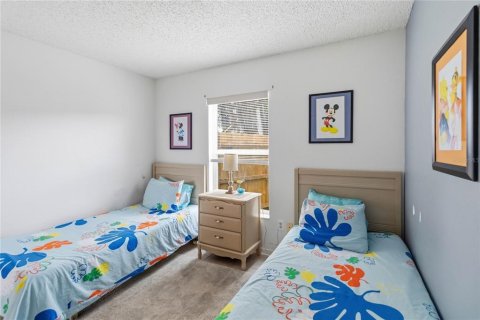 House in Kissimmee, Florida 3 bedrooms, 144.28 sq.m. № 2406259 - photo 17