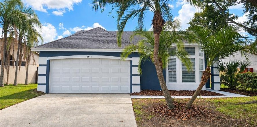House in Kissimmee, Florida 3 bedrooms, 144.28 sq.m. № 2406259