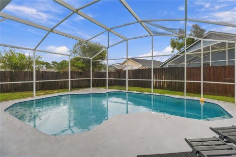 House in Kissimmee, Florida 3 bedrooms, 144.28 sq.m. № 2406259 - photo 22