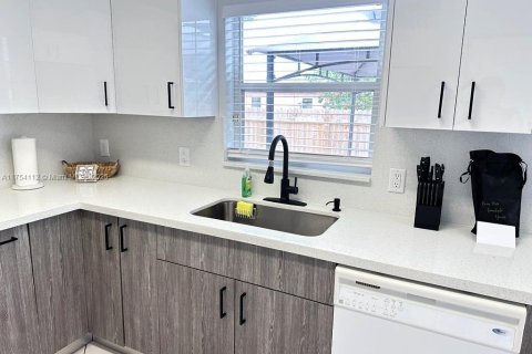 Casa en venta en Vero Beach, Florida, 3 dormitorios, 135.92 m2 № 1861890 - foto 21